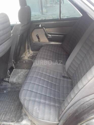 Mercedes 190 1989, 300,000 km - 2.0 l - Bakı