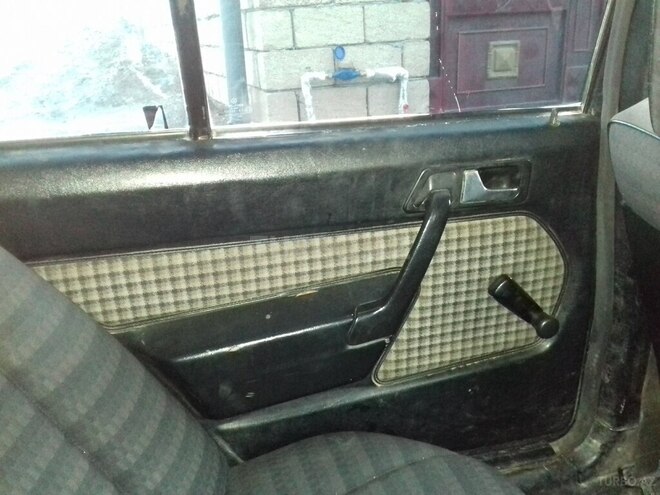 Mercedes 190 1989, 300,000 km - 2.0 l - Bakı