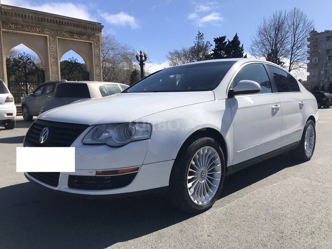Volkswagen Passat 2005, 275,000 km - 2.0 l - Bakı