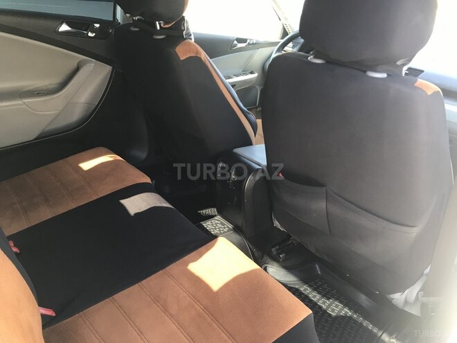 Volkswagen Passat 2005, 275,000 km - 2.0 l - Bakı