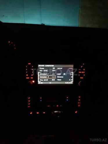 BMW 528 1999, 338,700 km - 2.8 l - Bakı