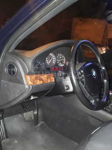 BMW 528 1999, 338,700 km - 2.8 l - Bakı