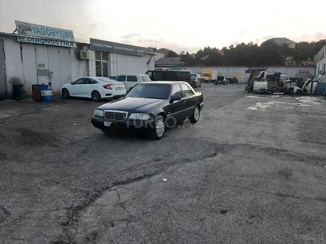 Mercedes C 180 1997, 520,000 km - 2.0 l - Bakı