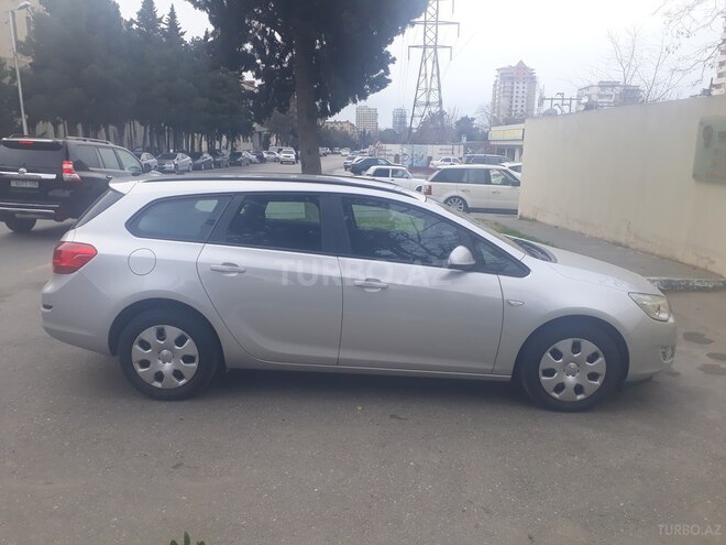 Opel Astra 2011, 142,000 km - 1.7 l - Bakı