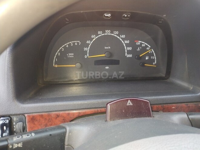 Mercedes Vito 115 2001, 380,201 km - 2.2 l - Zaqatala
