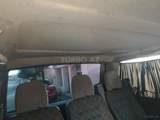 Mercedes Vito 115 2001, 380,201 km - 2.2 l - Zaqatala