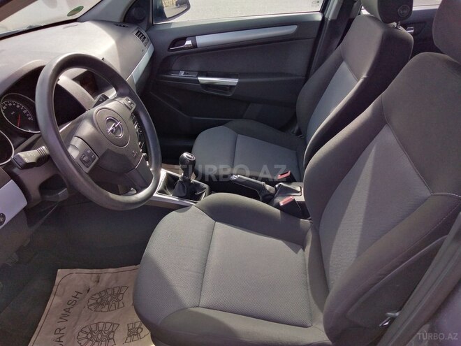 Opel Astra 2005, 205,000 km - 1.4 l - Bakı