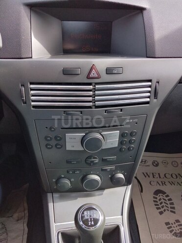 Opel Astra 2005, 205,000 km - 1.4 l - Bakı