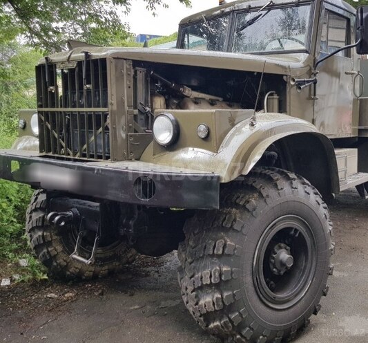 KrAZ  1990, 333,000 km - 6.0 l - Sumqayıt