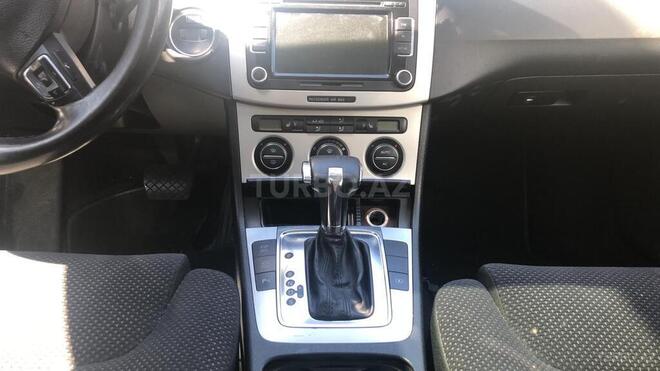 Volkswagen Passat 2009, 119,000 km - 1.8 л - Bakı