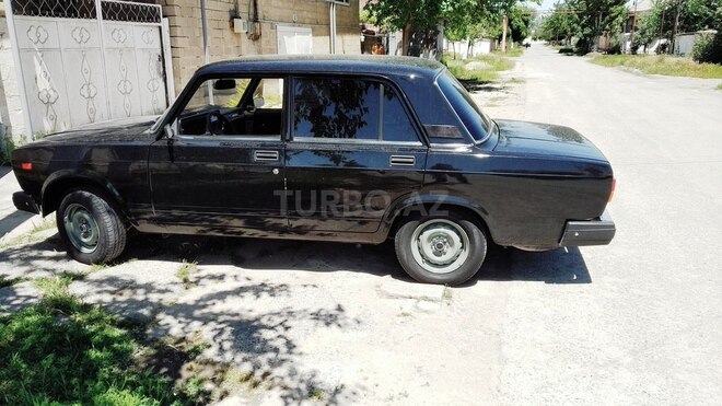 LADA (VAZ) 2107 2011, 82,000 km - 1.6 л - Salyan