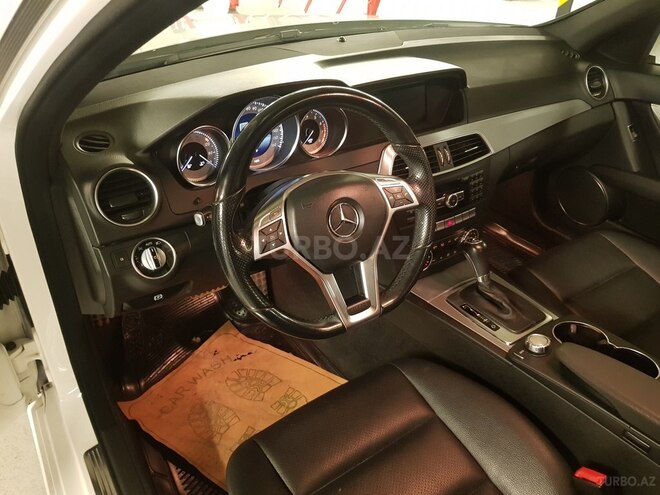 Mercedes C 250 2014, 69,000 km - 1.8 l - Bakı