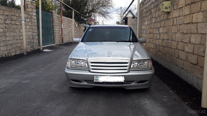 Mercedes C 200 1999, 279,000 km - 2.0 l - Bakı