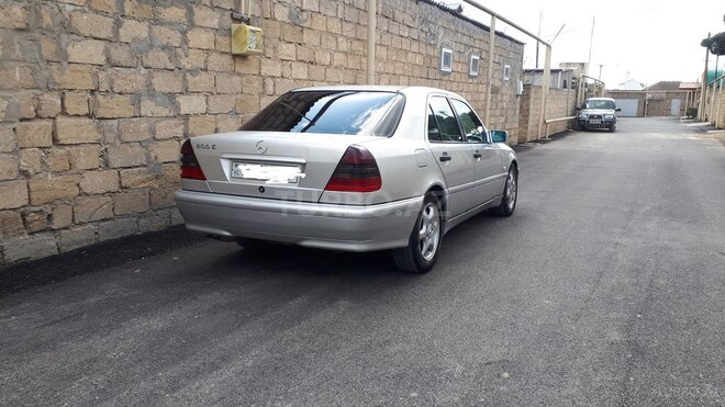 Mercedes C 200 1999, 279,000 km - 2.0 l - Bakı