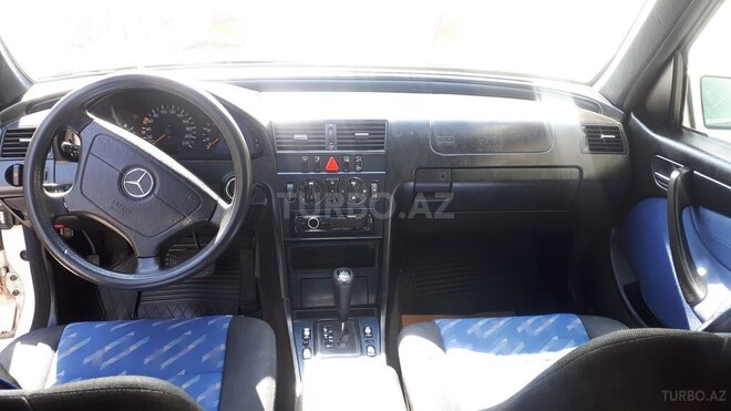 Mercedes C 200 1999, 279,000 km - 2.0 l - Bakı