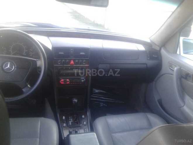 Mercedes C 280 2020, 5,000 km - 0.6 l - Quba