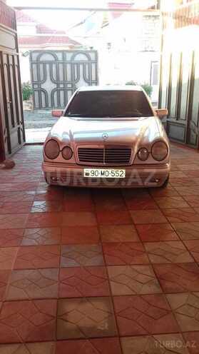 Mercedes E 240 1998, 2,993,252 km - 0.2 л - Bakı