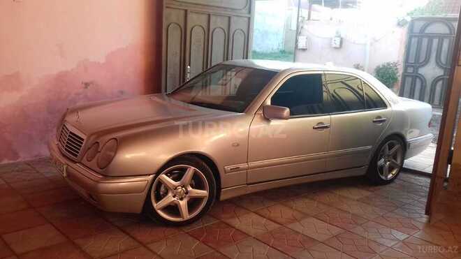 Mercedes E 240 1998, 2,993,252 km - 0.2 л - Bakı