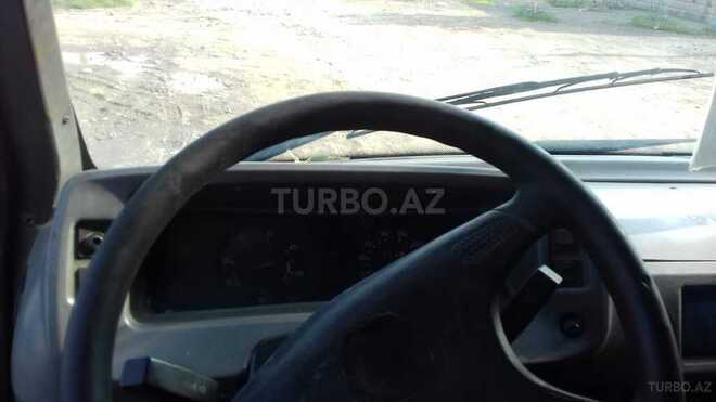 GAZ 2705 1996, 25,000 km - 2.4 l - Yevlax