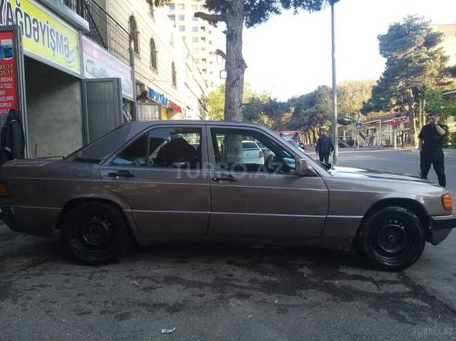 Mercedes 190 1994, 323,920 km - 1.8 л - Bakı