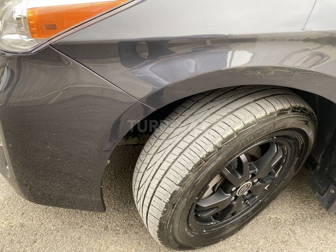 Toyota Prius 2012, 272,000 km - 1.8 l - Bakı