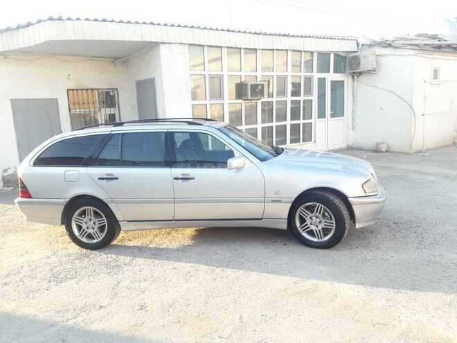 Mercedes C 220 1999, 275,000 km - 2.2 l - Bakı