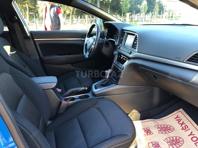 Hyundai Elantra 2017, 42,000 km - 2.0 l - Bakı