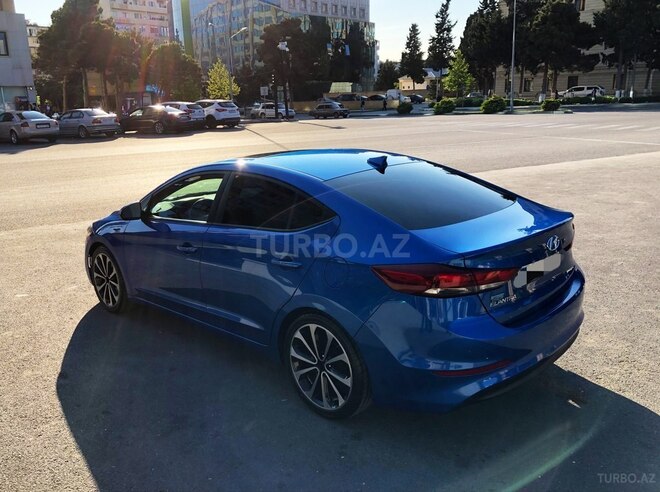 Hyundai Elantra 2017, 42,000 km - 2.0 l - Bakı