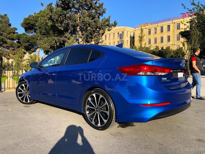 Hyundai Elantra 2017, 42,000 km - 2.0 l - Bakı