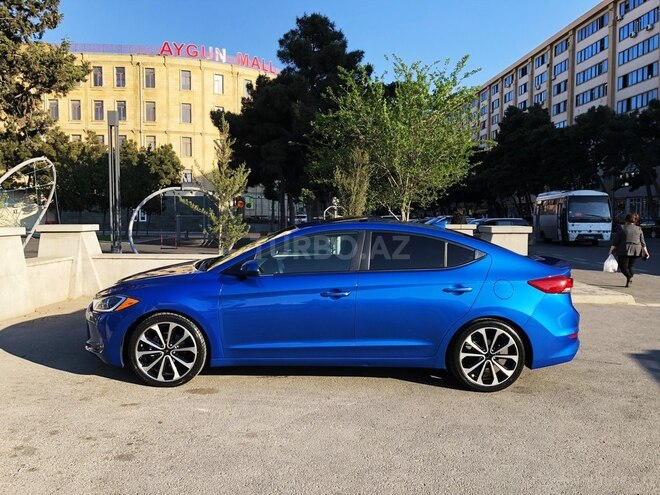Hyundai Elantra 2017, 42,000 km - 2.0 l - Bakı