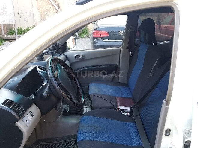 Mitsubishi L200 2007, 135,000 km - 2.5 l - Bakı