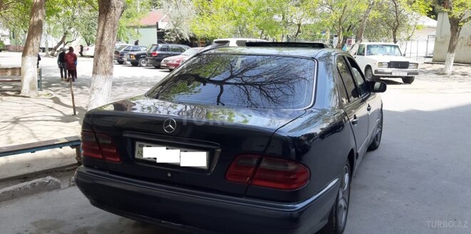 Mercedes E 230 1997, 198,032 km - 2.3 l - Xırdalan