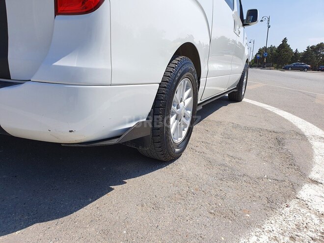 Hyundai H-1 2011, 217,775 km - 2.5 l - Bakı