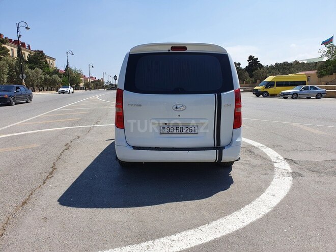 Hyundai H-1 2011, 217,775 km - 2.5 l - Bakı