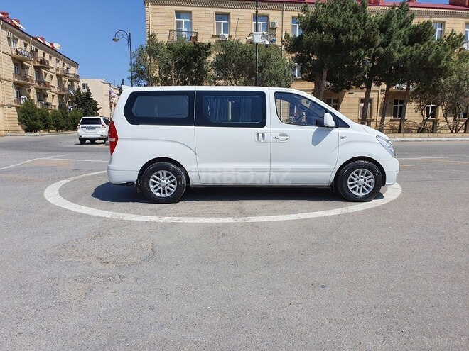 Hyundai H-1 2011, 217,775 km - 2.5 l - Bakı
