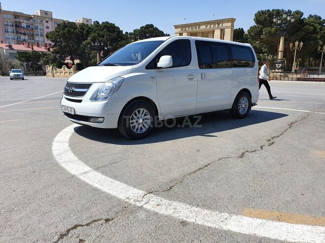Hyundai H-1 2011, 217,775 km - 2.5 l - Bakı