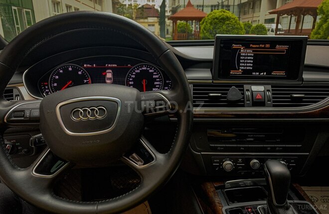 Audi A6 2015, 110,500 km - 2.0 л - Bakı