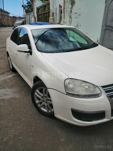 Volkswagen Jetta 2006, 248,000 km - 2.5 l - Bakı