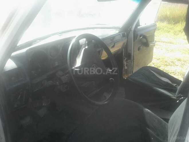GAZ 24-10 1990, 987,856 km - 2.5 l - Salyan