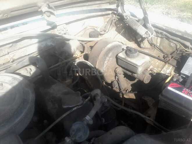 GAZ 24-10 1990, 987,856 km - 2.5 l - Salyan