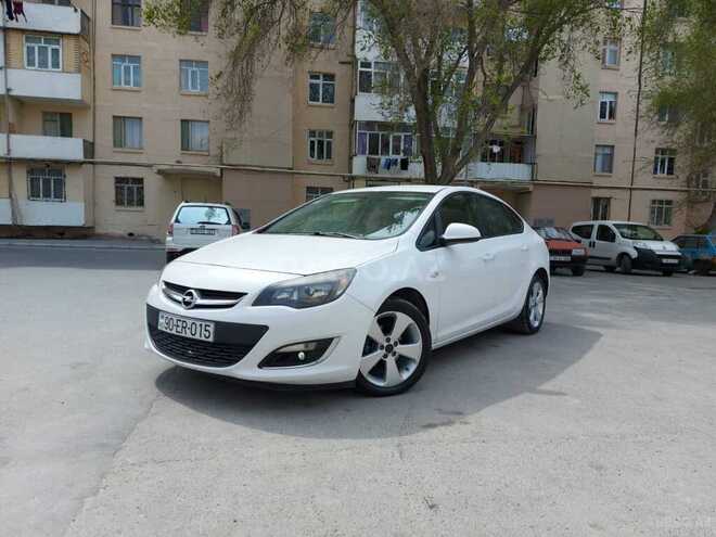 Opel Astra 2013, 118,672 km - 1.4 l - Bakı