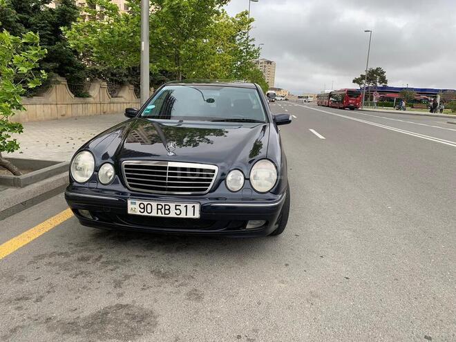 Mercedes E 240 2000, 385,000 km - 2.6 l - Bakı