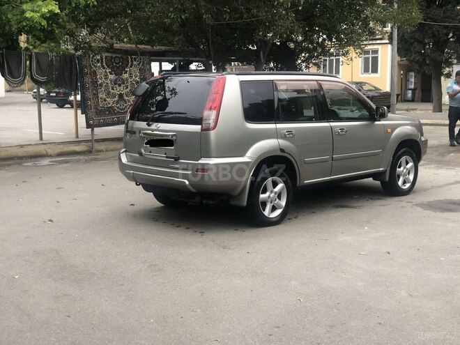 Nissan X-Trail 2001, 197,000 km - 2.0 л - Bakı