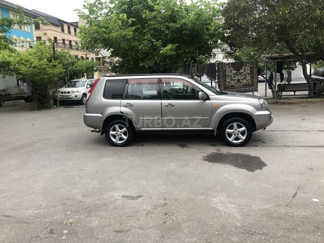 Nissan X-Trail 2001, 197,000 km - 2.0 л - Bakı
