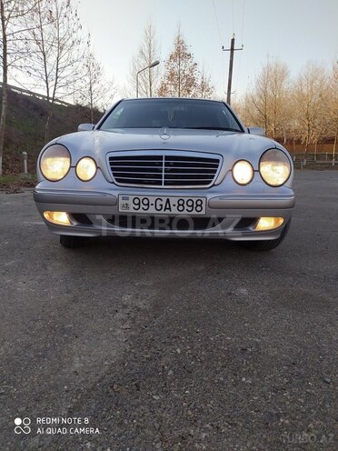 Mercedes E 200 1999, 249,000 km - 2.0 l - Sabirabad