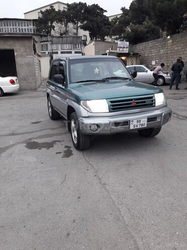 Mitsubishi Pajero io 2000, 230,000 km - 1.8 l - Bakı