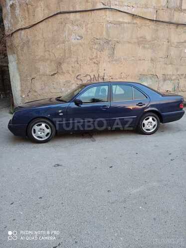 Mercedes E 240 1998, 317,000 km - 2.4 l - Bakı