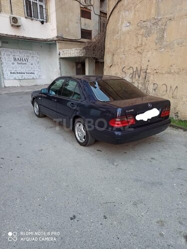 Mercedes E 240 1998, 317,000 km - 2.4 l - Bakı