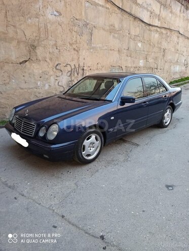Mercedes E 240 1998, 317,000 km - 2.4 l - Bakı