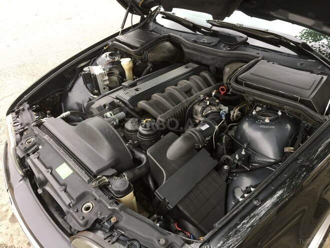 BMW 523 1996, 220,000 km - 2.5 л - Bakı